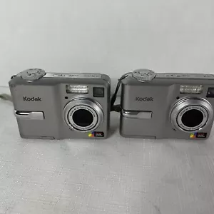 PARTS ONLY- 2 Kodak Digital EasyShare Cameras C743 7.1MP Silver Neither Turn On - Picture 1 of 9