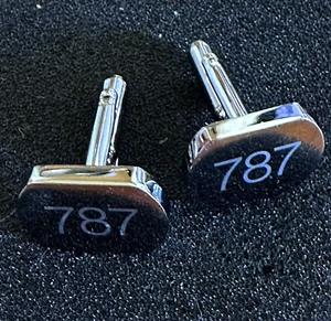 787 DREAMLINER Boeing Aircraft Promotion Silver Cufflinks, Mint Cond., SCARCE - Picture 1 of 5