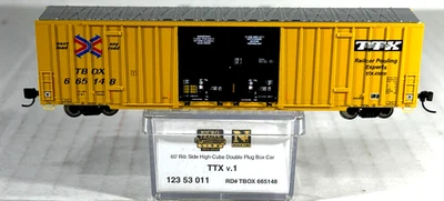 MICRO-TRAINS N SCALE 60' RIB SIDE DB PLUG DOOR HIGH CUBE BOX CAR TTX 12353011 - Image 1 of 3