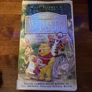 The Many Adventures of Winnie the Pooh VHS Disney Clamshell **Buy 2 Get 1 Free** - Picture 1 of 3
