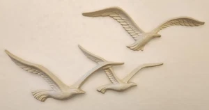 De colección HOMCO Pájaros Voladores Gaviotas En Vuelo 7619 Decoración de Pared Plástico - Imagen 1 de 5
