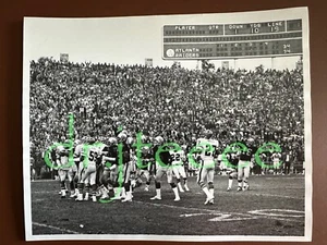 1975 George Blanda RAIDERS vs FALCONS - Type 1 Football Photo - Picture 1 of 2