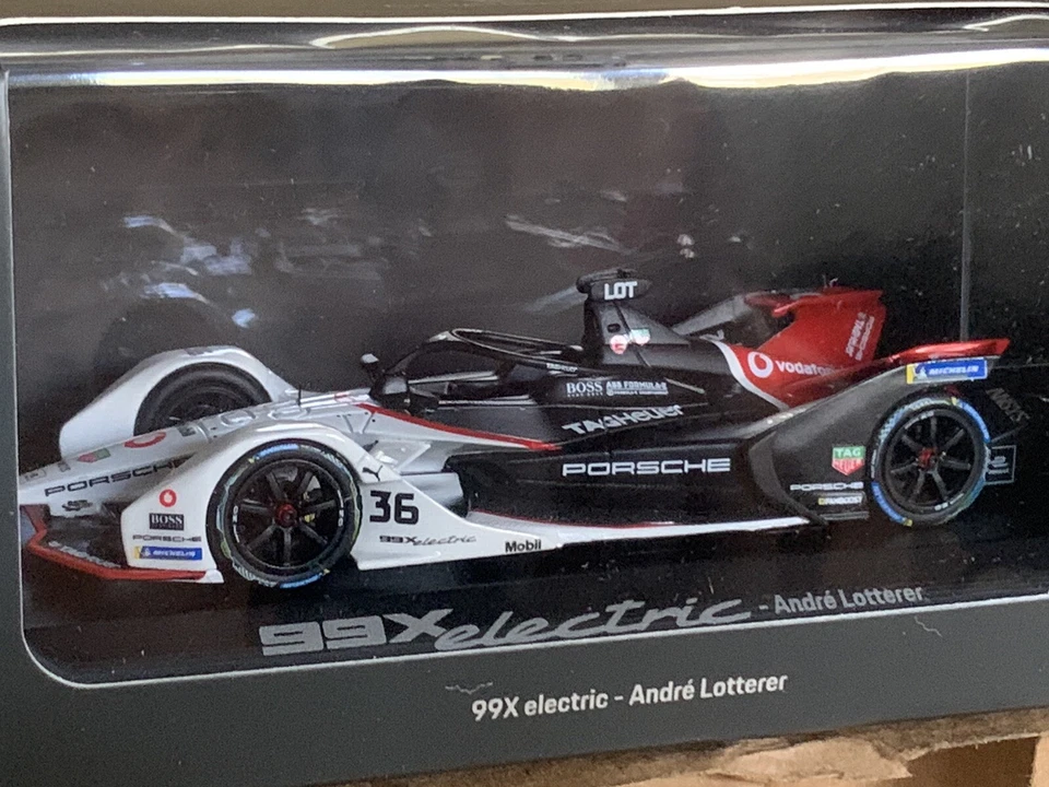 Porsche Formula E Andre Lotterer Minichamps 1:43 - Image 1 of 4