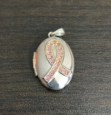 Collar colgante vintage de cinta rosa con concienciación sobre el cáncer Foto 1 de 4