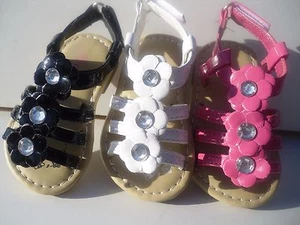 New Summer Sandals For Toddler Girls. Black, White & Fuschia. Many Sizes. - Picture 1 of 7