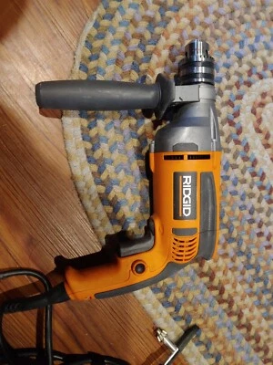 RIDGID R7111 120V 钻头/驱动器 — 第 1/3 张图片