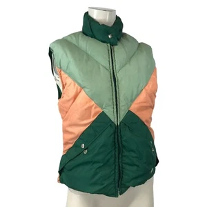 VINTAGE ALPINE DESIGNS ~ WOMENS MEDIUM ~ GREEN PEACH DOWN PUFFER FULL ZIP VEST - Picture 1 of 6