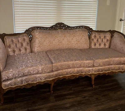 French Provincial style sofa with a carved wood frame and patterned pink - Image 1 of 2