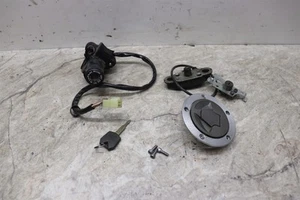 Juego de bloqueo Kawasaki Ninja ZX6R 2007-2008 con llave de encendido bloqueo de asiento tapa de gasolina - Imagen 1 de 9