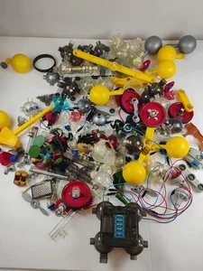 Vintage CAPSELA Toys Parts Lot Motor, Gears, Floats, Wheels Untested 5lb 5oz - Picture 1 of 13