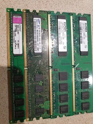Job Lot 4 x 1GB Desktop Memory  Samsung Kingston and Elpida - Image 1 of 4