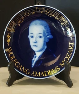 SCHUMANN ARZBERG GERMANY WOLFGANG AMADEUS MOZART LIMITED EDITION COMPOSER PLATE - Picture 1 of 4