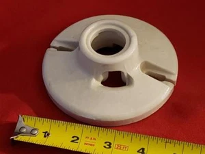 Leviton US porcelain fixture light bulb lamp socket holder bare pull-chain style - Picture 1 of 2