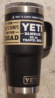 Taza de viaje Yeti Rambler 20 oz con mango | Negra | Tapa de fortaleza Foto 1 de 4