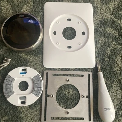 Google Nest Learning Thermostat (3rd Generation) - Stainless Steel, No Wifi - Image 1 of 4