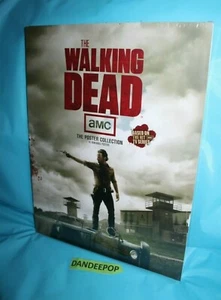 The Walking Dead : The Poster Collection: 40 Removable Posters (2013, Paperback) - Picture 1 of 2