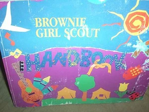 BROWNIE GIRL SCOUT HAND BOOK FREE SHIPPING! - Picture 1 of 1