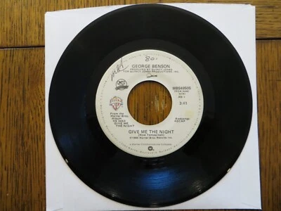 George Benson – Give Me The Night - 1980 - Warner Bros. WBS49505 7" Single VG Foto 1 de 2