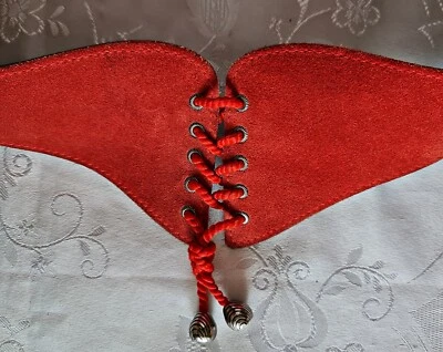 CINTURÓN DE CUERO DE TERCIOPELO ROJO VINTAGE AUTÉNTICO TRACHTEN DIRNDL OKTOBERFEST TIROL Foto 1 de 4