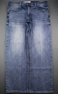 Pantalones de mezclilla para hombre Lee Modern Series L342 de ajuste recto lavados medianos talla 36x29 (MSR 36x28) - Imagen 1 de 9
