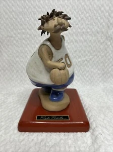 Escultura de cerámica de jugador de baloncesto Rodo Padilla arte mexicano - Imagen 1 de 6