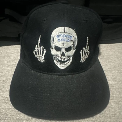 RARE Vintage 1998 WWF Stone Cold Steve Austin Fingers Flipping The Bird Hat, NEW - Image 1 of 4