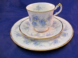 PARAGON TEETASSE, UNTERTASSE UND SANDWICHTELLER - ZART DEKORIERT - REMEMBER ME - Bild 1 von 10