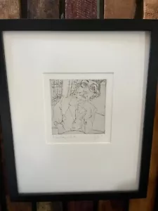 Lyno Thinking at Cavallero - Lynn Savery - Etching (Framed) - Rare 2/5 - Picture 1 of 5