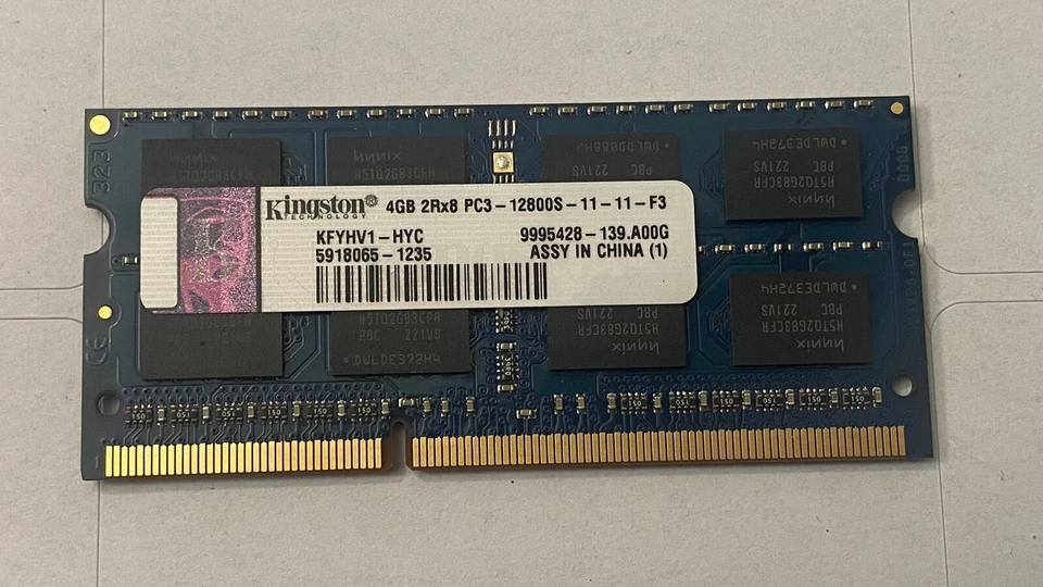 Kingston KFYHV1-HYC 4GB PC3-12800 DDR3-1600MHz non-ECC CL11 204P SoDimm Memory - Image 1 of 2