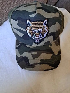 Camo Embroidered Tiger Head Hat - Picture 1 of 2