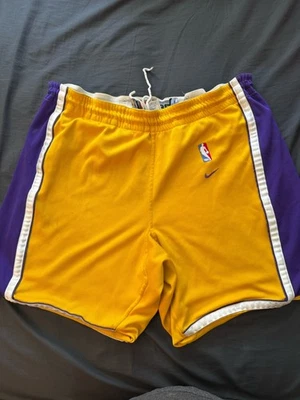 Official Los Angeles Lakers Authentic Nike Shorts Size 38 XL - Image 1 of 3