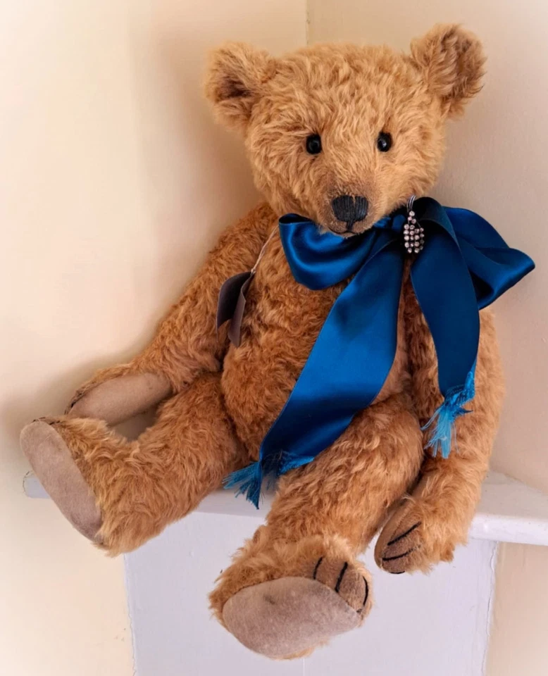 Magnificent Bastian! L/E One of one Daniela Melse cinnamon mohair large bear 21" - Image 1 of 4