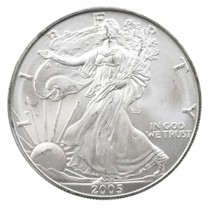 Better Date 2005 American Silver Eagle 1 Troy Oz .999 Fine Silver *968 - Picture 1 of 3