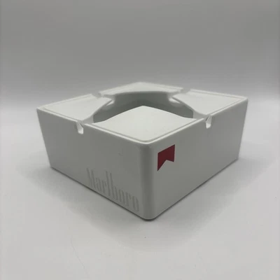 Weißer Marlboro Aschenbecher 12x12cm  Windaschenbecher - Bild 1 von 4