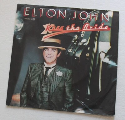 Elton John, kiss the bride / cold as christmas ,  45 tours import - Photo 1/3