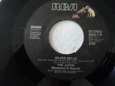 The Judds (Wynonna & Naomi) - Silver Bells - US press - 7" single - Image 1 of 2