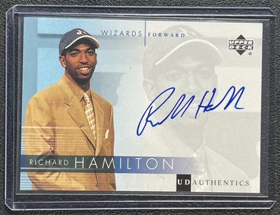 RICHARD HAMILTON 1999-00 CUBIERTA SUPERIOR HOLOGRFX ROOKIE UD Authenticics automático radiocontrol Foto 1 de 2