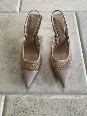 FRETE GRÁTIS Zara Biqueira Apontada Sapatos Tecido Cor Blush Tamanho 40 - Imagem 1 de 4