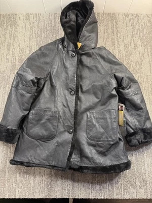 Wilsons 青年 XL 黑色双面人造毛皮连帽冬季外套 — 第 1/4 张图片