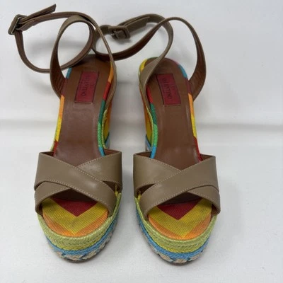 Sandalias de cuña VALENTINO GARAVANI de cuero y multicolor talla 36,5 Foto 1 de 4
