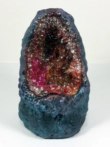 Polyresin Cool Geode Crystal Stone with Cool Color changing Led H - 4" 71886 - Picture 1 of 7