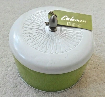 Oakmoss Illume Scented Candle - Image 1 of 2