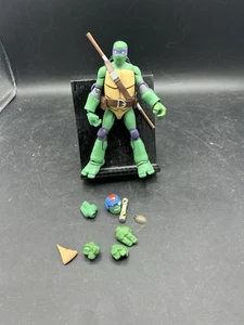 Batman vs Ninja Turtles DONATELLO Gamestop Exclusive (Incomplete) - Picture 1 of 13
