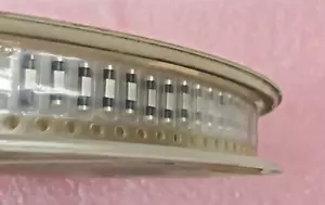 2500x NFM61R30T472T1 Data Line Filter EMI 4700pF SMD T-Type Chip 50V 2A - Foto 1 di 5