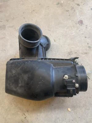 2017-2023 Honda Ridgeline Oem 3.5l Engine Air Cleaner Filter Box - Image 1 of 4