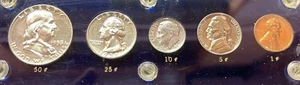 1958 UNITED STATES SILVER PROOF SET IN CAPITOL PLASTICS HOLDER - Picture 1 of 3