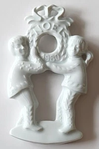 Haviland France Noel Wreath Ornament 1980 Porcelain ~ Free Shipping! - Picture 1 of 2