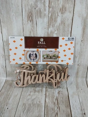 ¡Nuevo! 6 platos de cena recortados de madera "Benditos agradecidos agradecidos" decoración Acción de Gracias  Foto 1 de 4