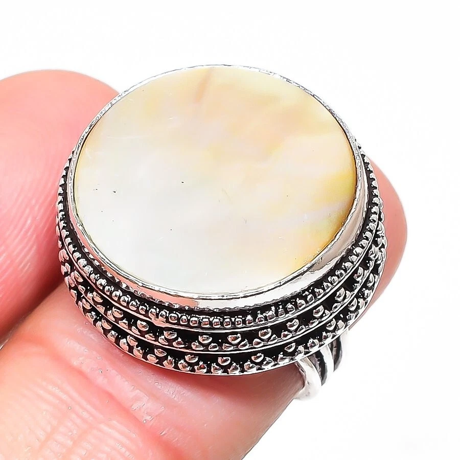 Natural Mother of Pearl Gemstone 925 Sterling Silver Jewelry Ring Sz 6.5 (US) - Image 1 of 1