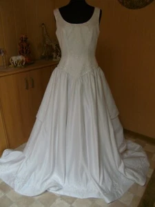 Brautkleid, Hochzeitskleid, Größe 38, ivory, Schleppe Perlen Stickerei Schleife - Bild 1 von 6